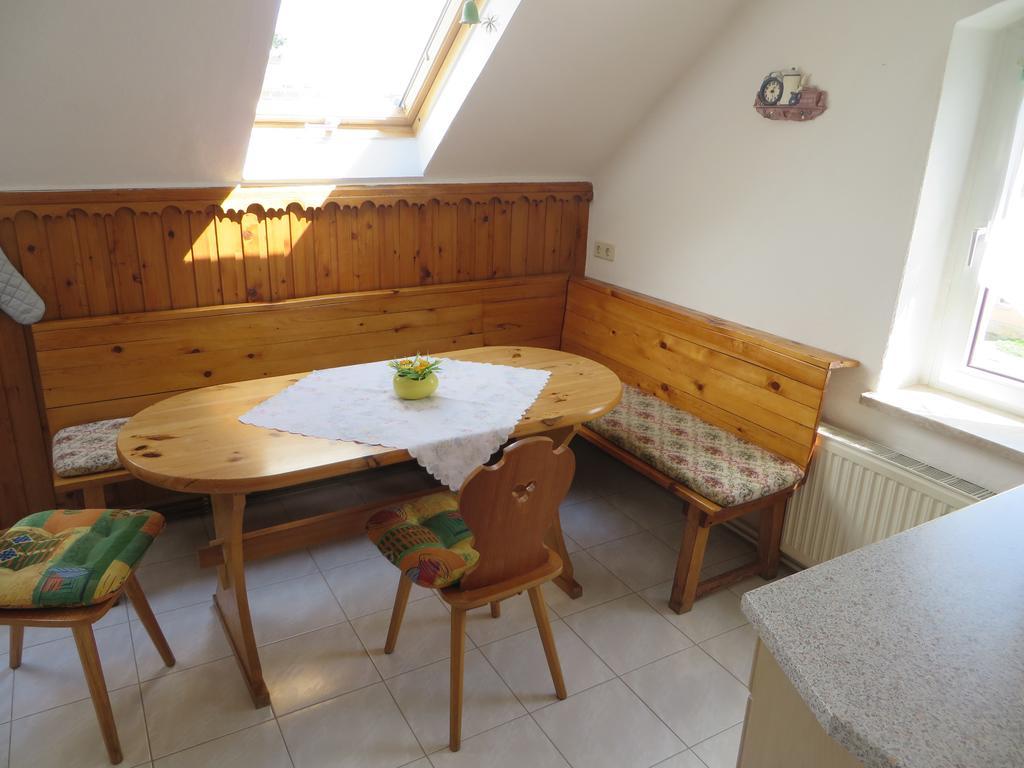 Ferienwohnung Zahn Oelsnitz  Ngoại thất bức ảnh