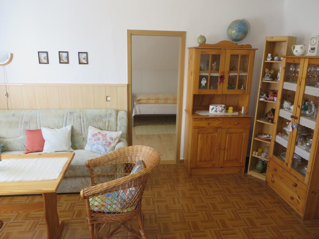 Ferienwohnung Zahn Oelsnitz  Ngoại thất bức ảnh