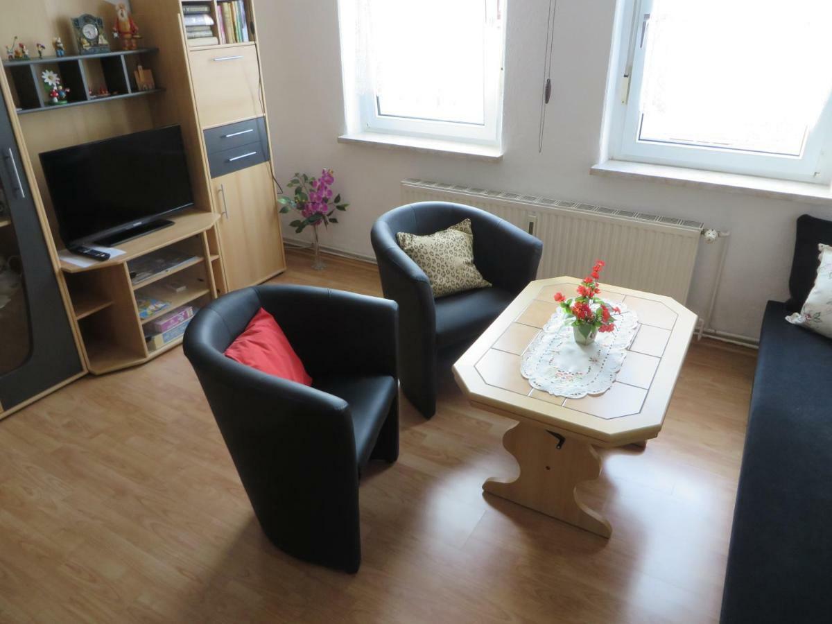 Ferienwohnung Zahn Oelsnitz  Ngoại thất bức ảnh